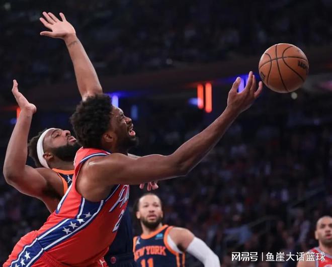 单场拿四双有多难？NBA仅4人做到，近30年无1人，文班亚马有望5双